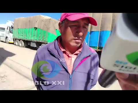 decenas de transportistas realizan largas filas en el surtidor de Patacamaya