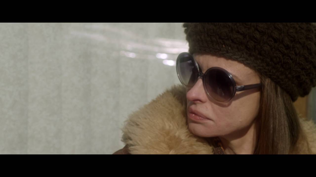 Miniature de la vidéo WE ARE STILL HERE - Bande Annonce VF du film We Are Still Here