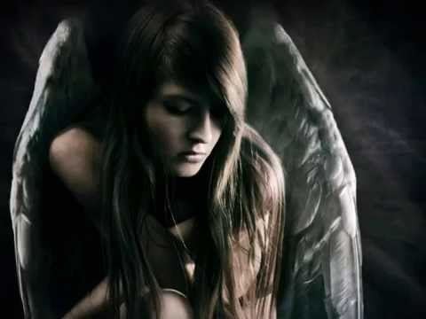 " Samotni w tłumie "