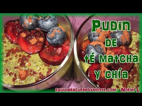 Receta saludable: pudin de té matcha y semillas de chía con cerezas y arándanos