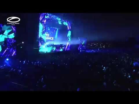 Sneijder feat. Christina Novelli - Love Of My Control [Viedo ASOT700]