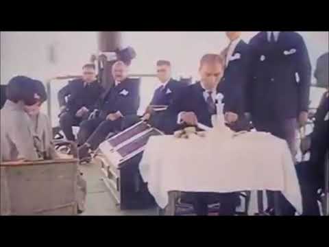 Atatürk Şimdi Ne Yapar Parçası Eşliğinde