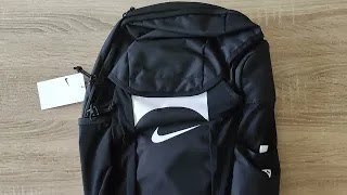 Batoh Nike Academy Team černý 30 litrů