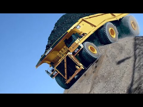Extreme Dangerous Idiots Biggest Bulldozer Operator Skill - Fastest Climbing Heavy Bulldozer