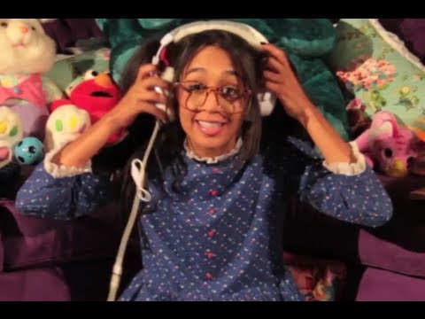 The Ezmerelda Show "Play With Yourself" 2