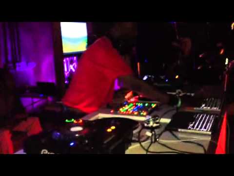 Zulu's At Work feat. Wendy Jane Satchell - How love goes (Main Vocal Mix)