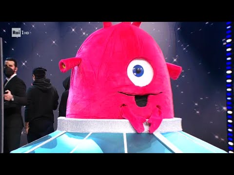 Giù la maschera per Baby Alieno! - Il cantante mascherato 05/02/2021