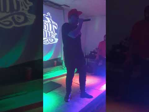 Mc Bj - Otro Día ( En Vivo )