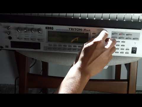 Korg Triton Rack Rackmount 60-Voice Polyphonic Workstation 2000 - 2005 - Silver image 11