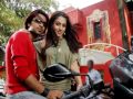 Kettavan Kanne Kannil Kadhal Viathu Song