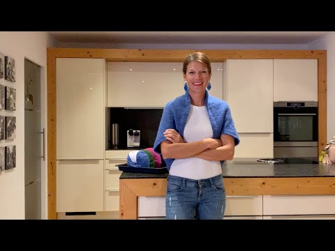 Project 71: Hand-knitted bolero jacket with Eva Moser-Klein