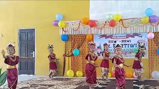 Download lagu Tari Manasai,Anak Anak TK Pertiwi mp3