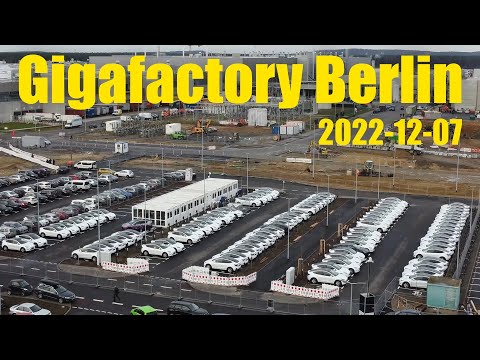 Giga Berlin | 2022-12-07 | Timelapse