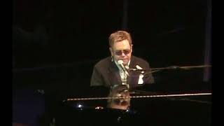 Elton John - Captain Fantastic and the Brown Dirt Cowboy - Live in New York 2005
