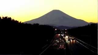 preview picture of video 'Mount Fuji from route 134 at Chigasaki Japan'