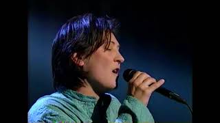 k.d. lang - Help Me (Live - All-Star Tribute To Joni Mitchell, 2000)