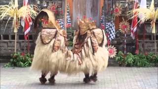 The Best Barong Dance at Batu Bulan Bali