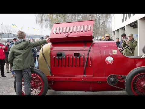 Beast of Turin at starting, Fiat S76 'Beast of Turin' 1911, Owner/Driver Duncan Pittaway at Goodwood