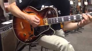 Video thumbnail for Ibanez AF180   2013年製 by lastguitarcom