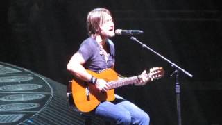 Keith Urban &quot;Without You&quot; Live @ The Wells Fargo Center