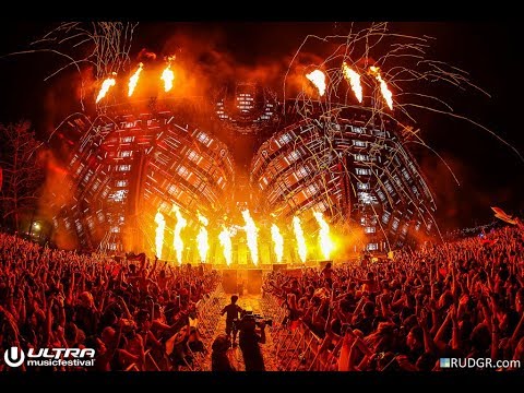 Linkin Park - In The End w/ Cosmic Dark (Hardwell Mashup)