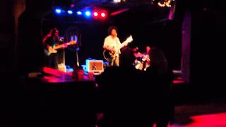 Que Pasa Lola/En El Cielo