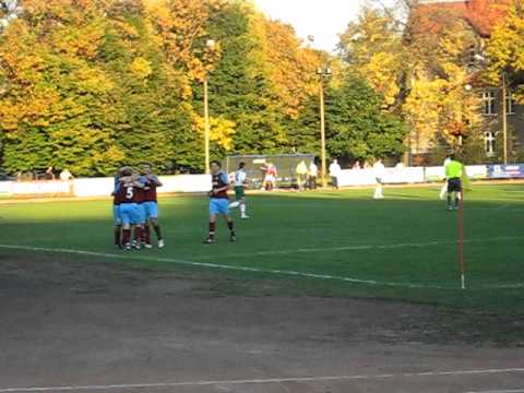 Iskra Pszczyna  - Rekord Bielsko-Biała 01.10.2011 Gol na 2-1 dla Iskry Pruska