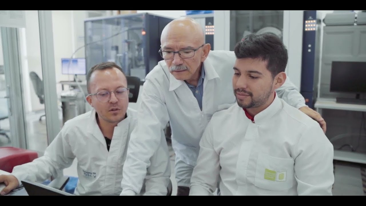 Premio Eloy Valenzuela - Conoce a José Antonio Henao, investigador asociado a la Escuela de Química