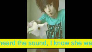 Nickasaur! - Blue Eyed Brunette (with lyrics)