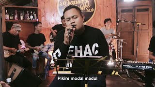 Download lagu PRIPUN (MANTHOUS) - DAPUR MUSIK LIVE RECORD VOCAL VENTA CAESAR mp3