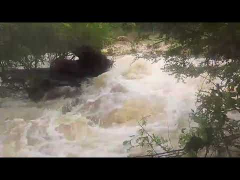 Muita chuva na região de Tanque Novo - Bahia 