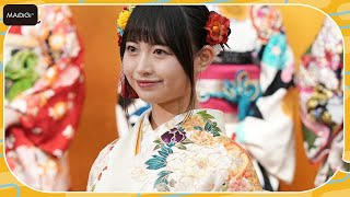 “年女”其原有沙「今年は気合入れたい」と占い本を購入　スペースクラフト・エージェンシー「2025年新春晴れ着撮影会」