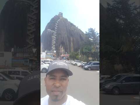 Guatapé, MADELLIN COLOMBIA🇨🇴🌎 #travel #colombia #guatapé