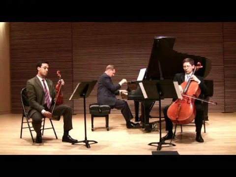 Saint Michael Trio: Primavera (Piazzolla)