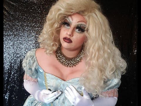 Travis Tí - "Holding Out For A Himbo" Digital Drag Performance (Drag Queen & Drag King)