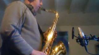 The Girl From Ipanema on Tenor Sax (Antonio Carlos Jobim)