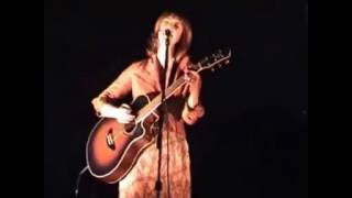 10 Mangialuomo / Tregua - Cristina Donà Live in Bergamo 20 luglio 2001