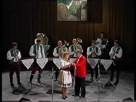 Ivana Brožová a Josef Zíma - Do lesíčka na čekanou