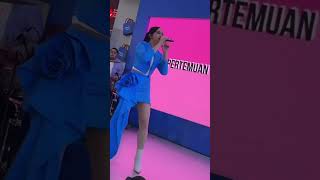 Download lagu MALU MALU TAPI NYAMAN - LYODRA mp3