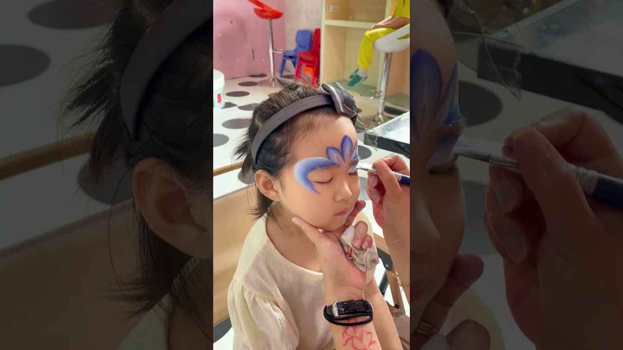 5minutes to get an Elsa facepainting