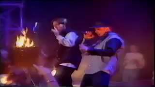 PJ and Duncan - Let&#39;s Get Ready To Rhumble (TOTP)