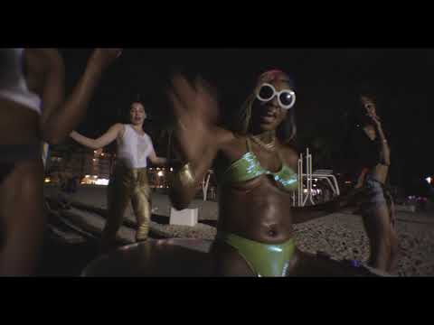 Hood Brat - Scandalous