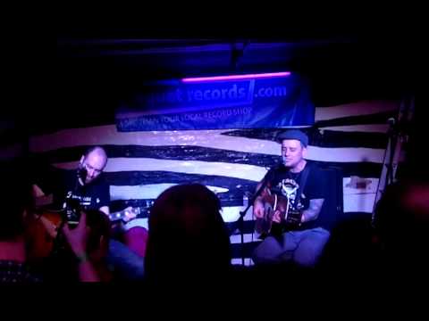 Dave House and Dave Hause cover Hot Water Music