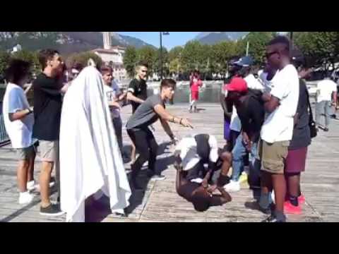 RAP BATTLE TRA NERI E BIANCHI PARTE 3