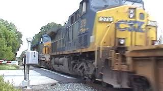 preview picture of video 'CSX Past Aberdeen Train Station'