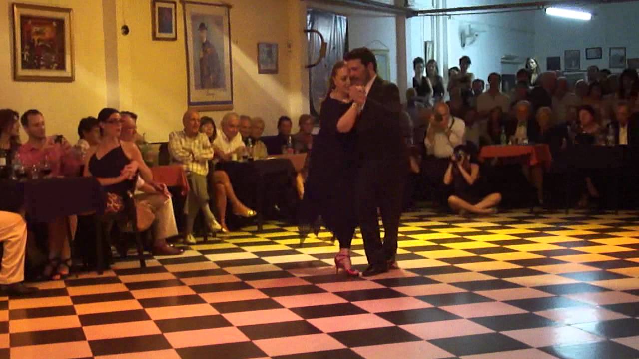 Sin Rumbo, Maria y Carlos Rivarola