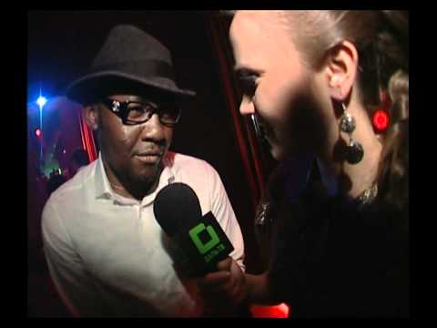 VIDEO REPORT__RUSSIA HOSPITALCLUB 14th may 2010 JOHN REVOX (FRANCE) KHABAROVSK