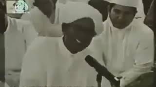 Download lagu Guru Sekumpul Sholli Wa Sallim Ya Salam mp3