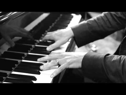 At Home with Oscar | Oscar Peterson Legacy