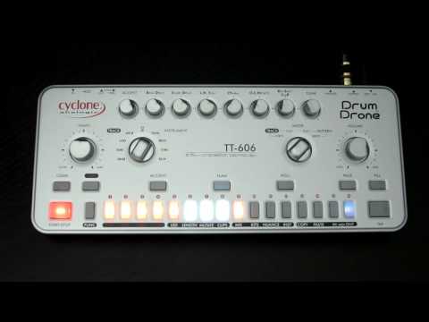 Cyclone analogic TT-606 Drum Drone